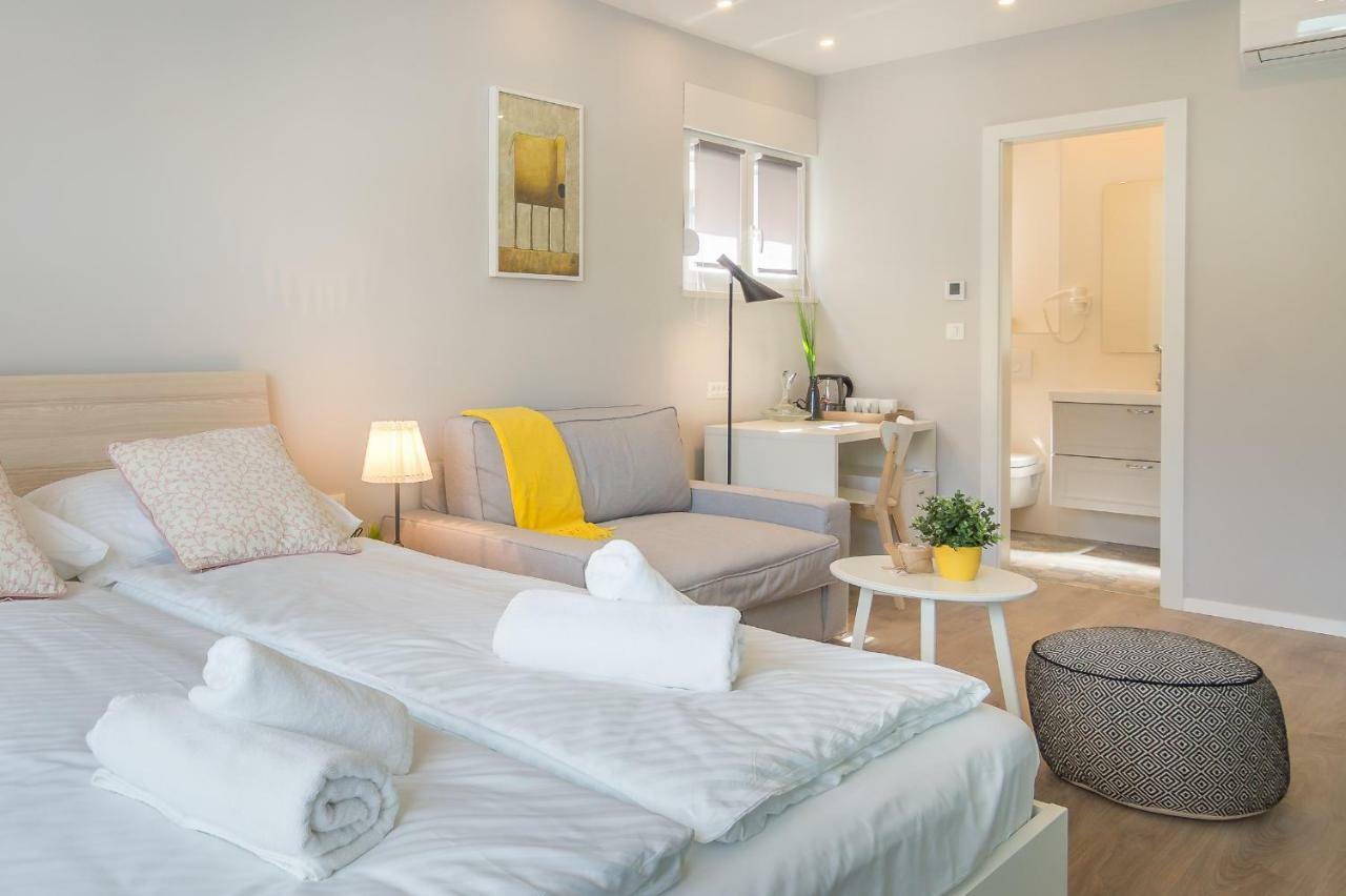 4 Elements Old Town Views Rooms Trogir Bagian luar foto