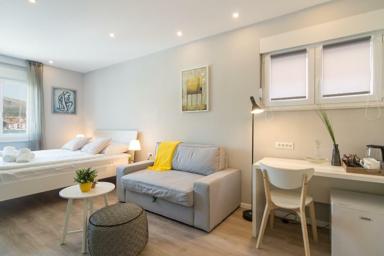 4 Elements Old Town Views Rooms Trogir Bagian luar foto