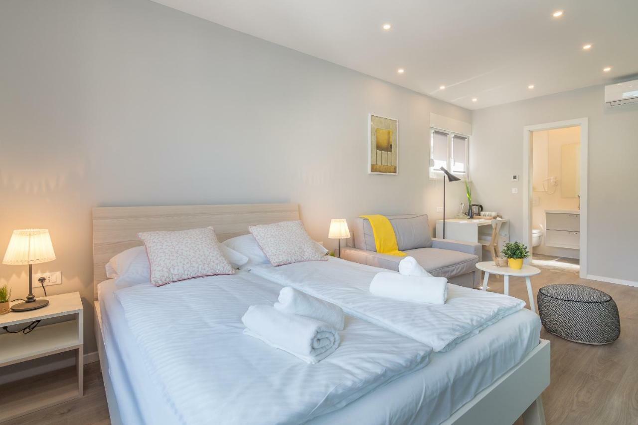 4 Elements Old Town Views Rooms Trogir Bagian luar foto