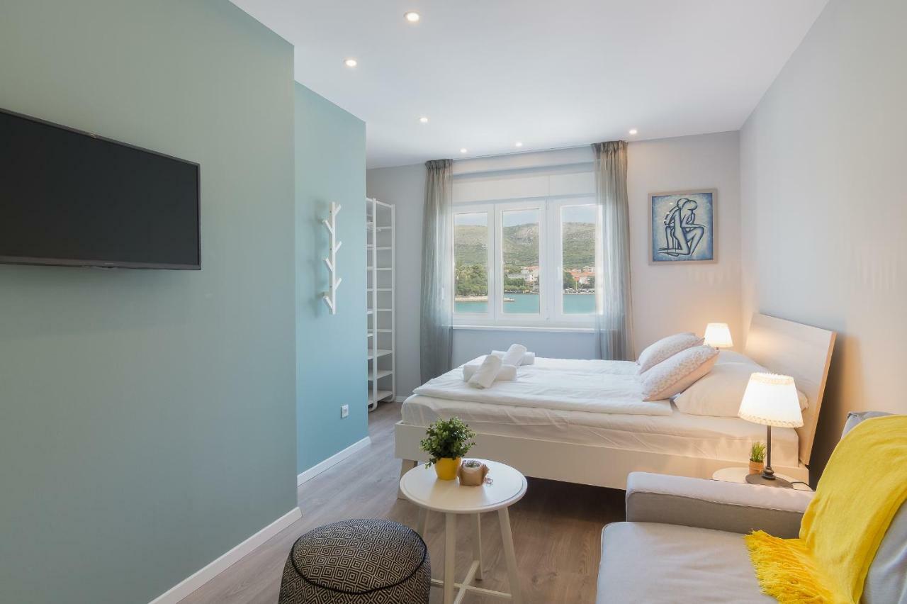 4 Elements Old Town Views Rooms Trogir Bagian luar foto