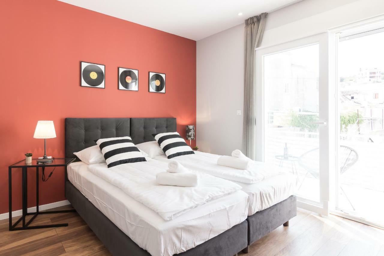 4 Elements Old Town Views Rooms Trogir Bagian luar foto